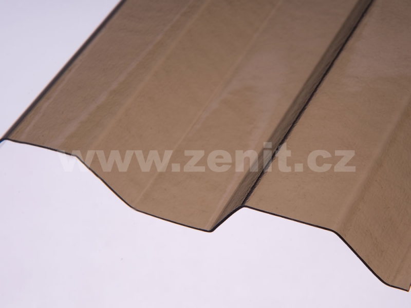 Corrugated polycarbonate panels